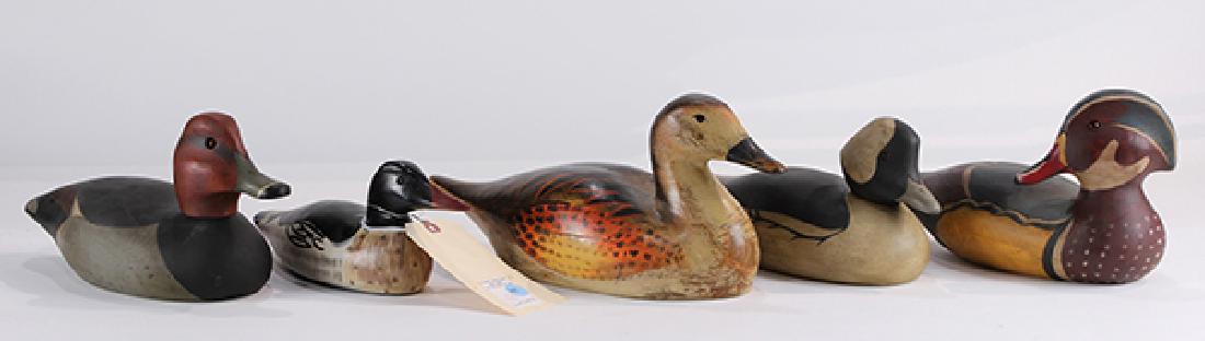 (lot of 5) Decoy group (1 of 1)