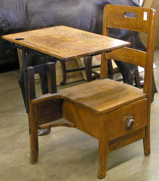 4181: Oak Childs School Desk 1900 - 4181: Oak Childs School Desk 1900