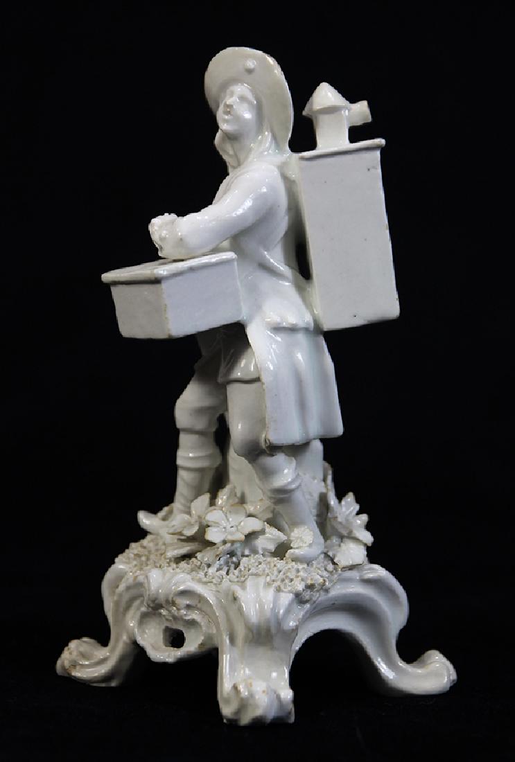 English Bow porcelain figure of a peep show man (1 of 5)