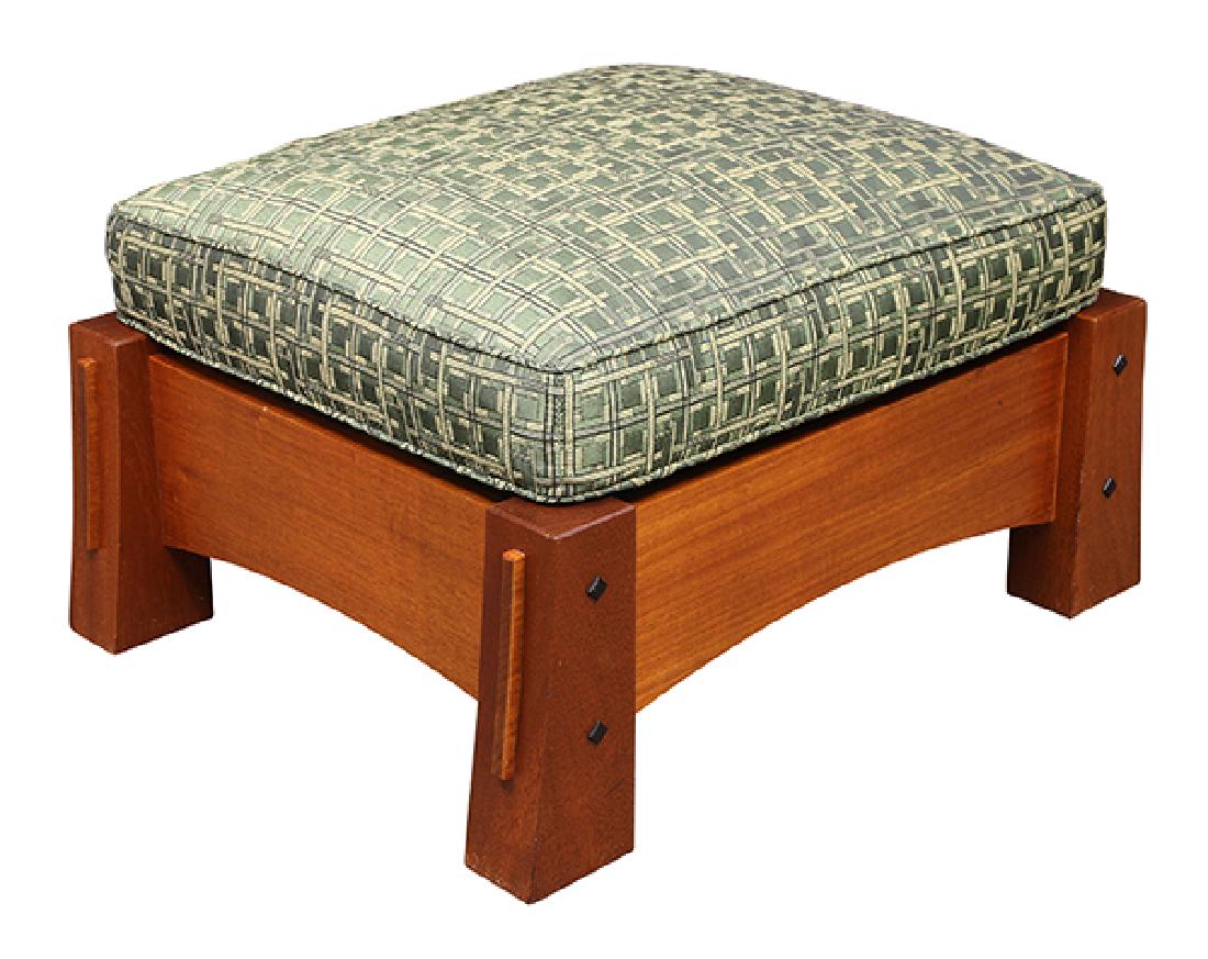 Berkeley Mills Arts and Crafts style ottoman (1 of 6)