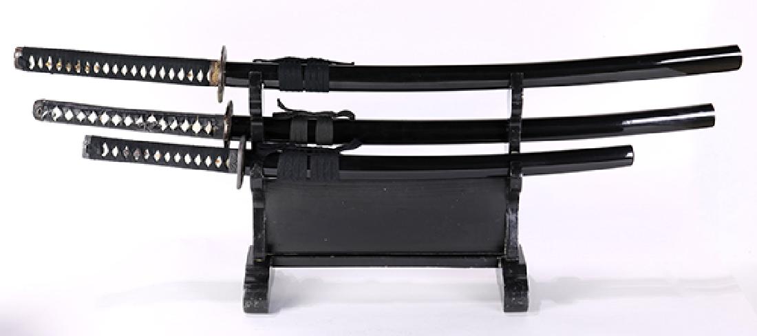 Group of Japanese Katana, Wakizashi (1 of 10)