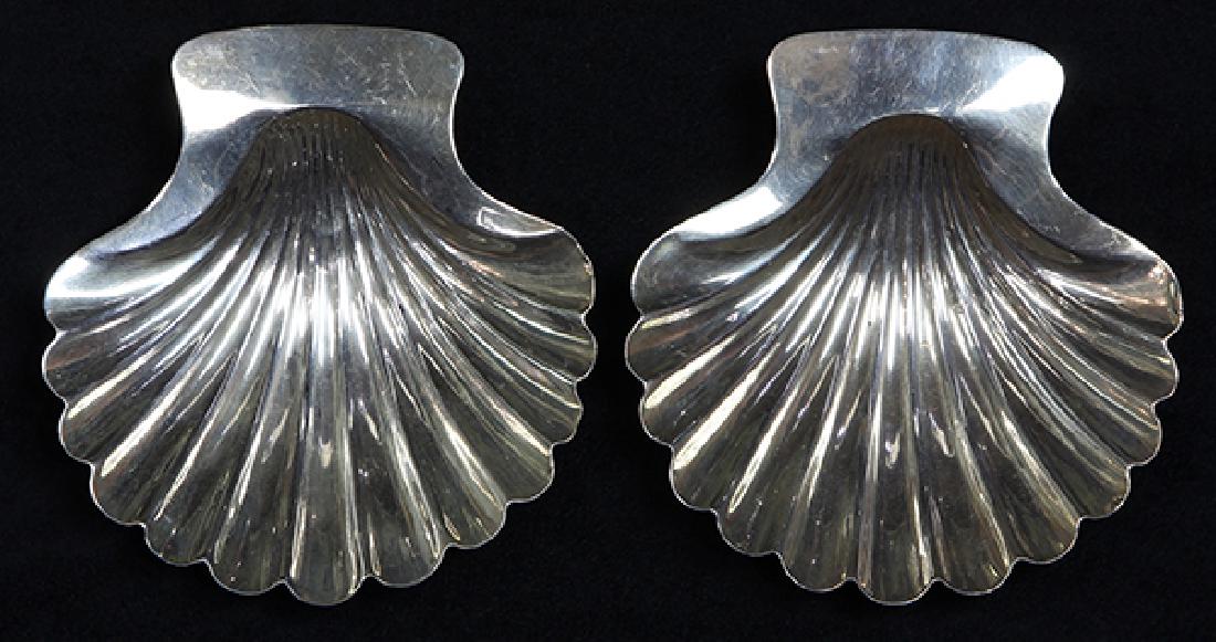 (lot of 2) Pair of George III sterling silver shell (1 of 4)