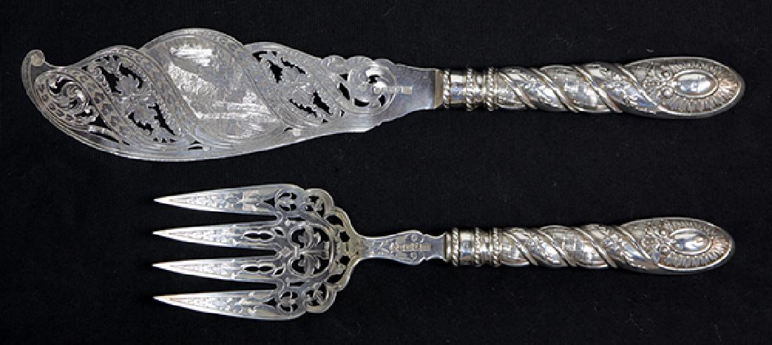 (lot of 2) Victorian silver fish set (1 of 2)