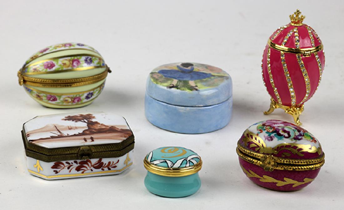 (lot of 6) Porcelain pill boxes (1 of 3)