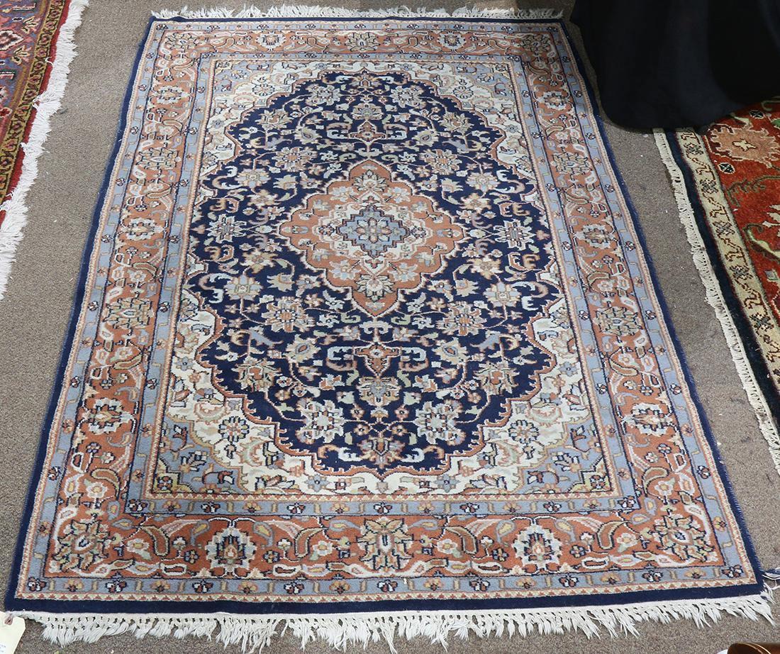 Sino Tabriz carpet (1 of 3)