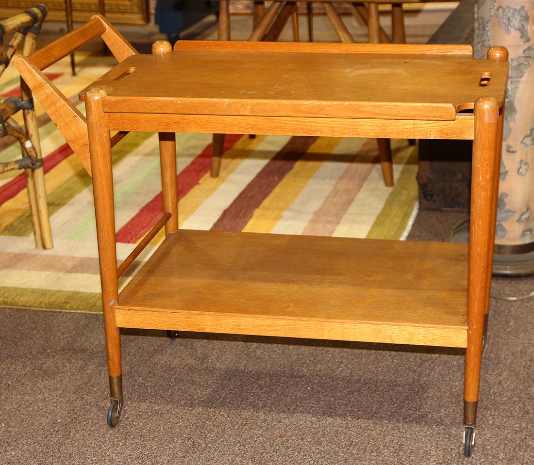 Mid-Century Modern oak bar cart (1 of 3)
