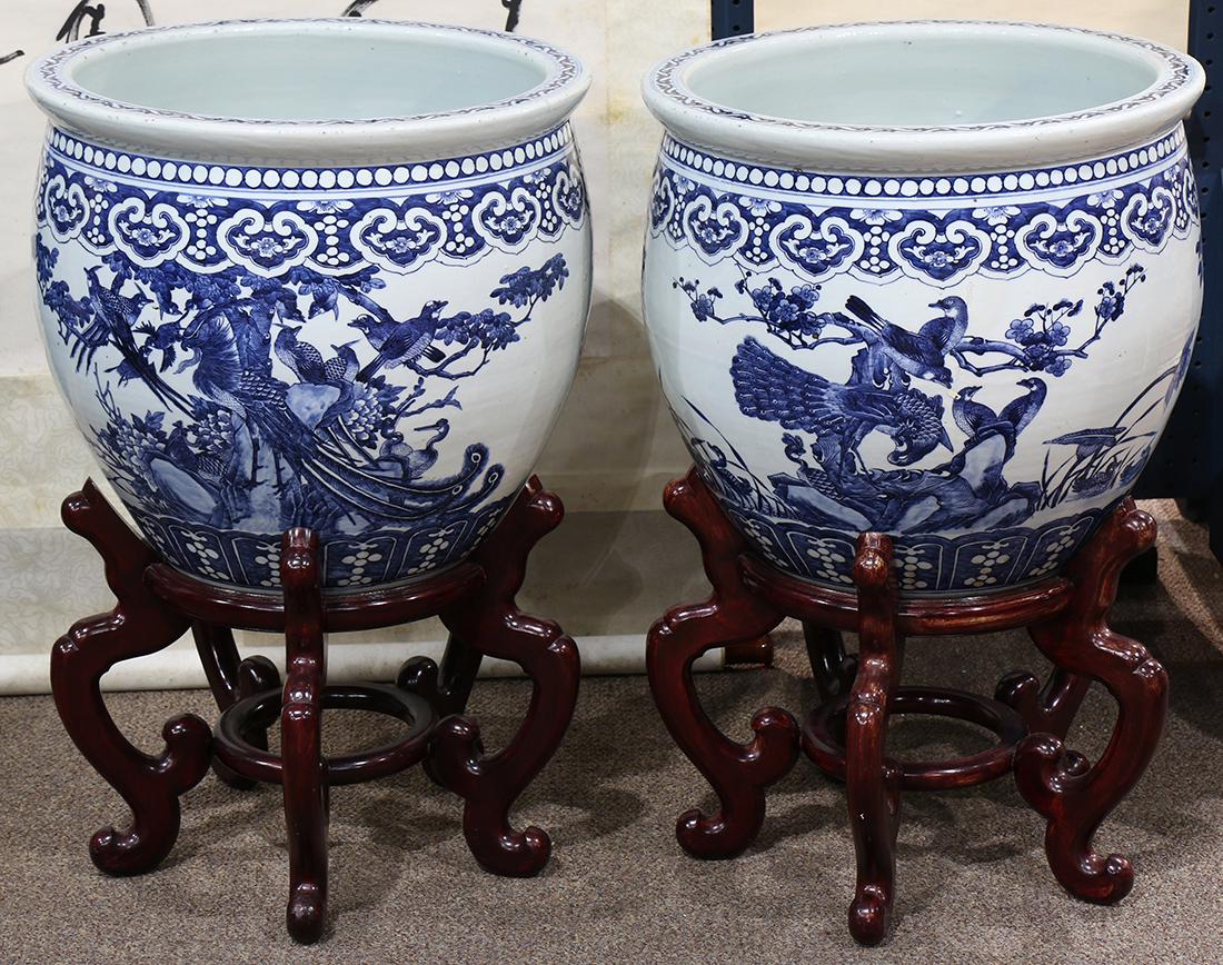 Chinese Blue-and-White Fish Bowls (1 of 5)