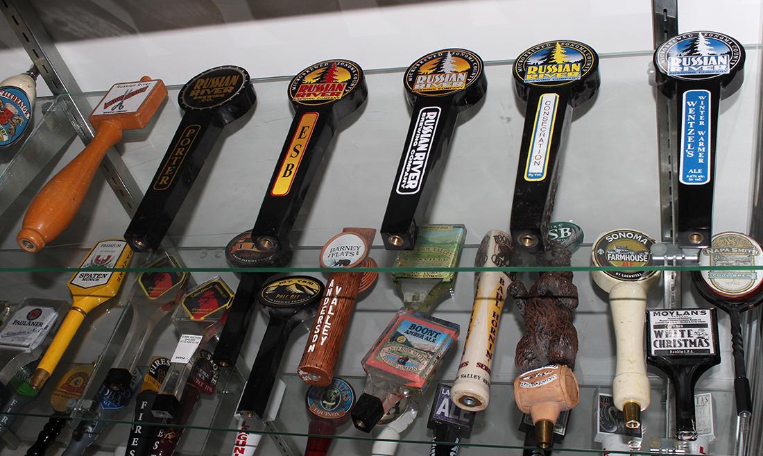 (lot of 18) Californian beer tap handles, including (1 of 1)