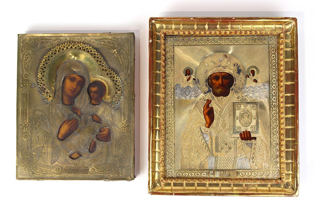 (lot of 2) Russian oklad icon group, consisting of a (1 of 2)
