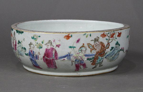 Chinese Enameled Porcelain Vessel (1 of 7)