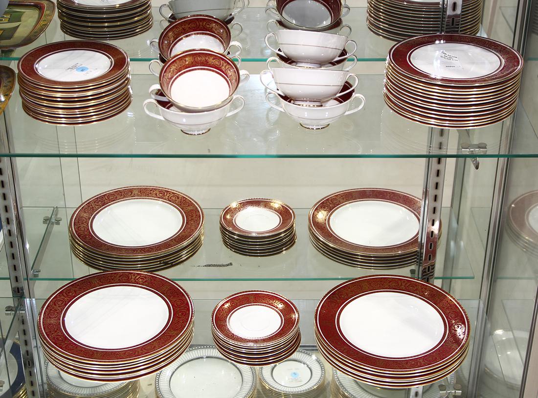 (lot of 59) Royal Doulton partial porcelain table (1 of 3)