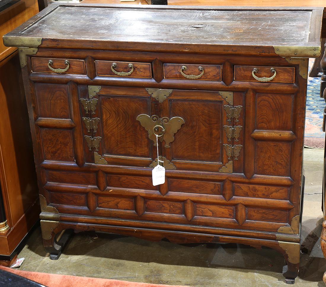 Korean bandaji chest, having rectangular top above four (1 of 2)