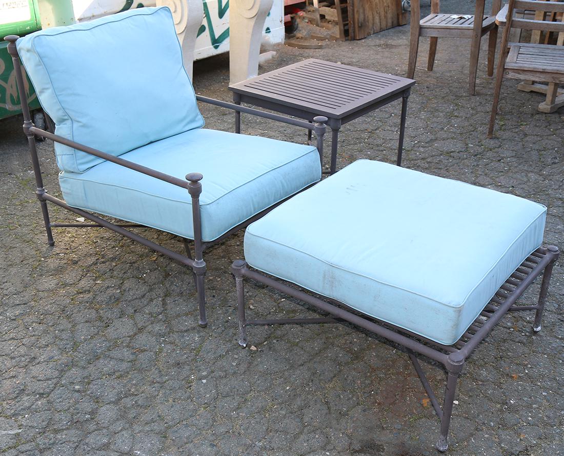 (lot of 3) Outdoor furniture suite (1 of 2)