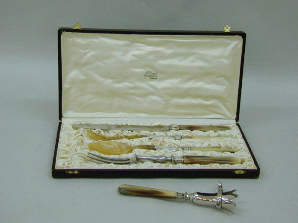 French Art Deco horn carving set: French Art deco horn carving set with salad servers, leg of mutton sleeve, circa 1920