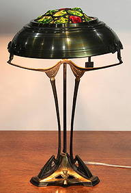 Austrian Art Nouveau table lamp (1 of 4)