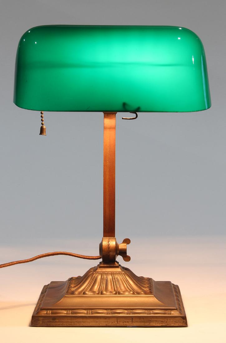 Emeralite desk lamp (1 of 5)
