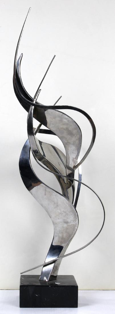 Sculpture, Leonardo Nierman (1 of 5)