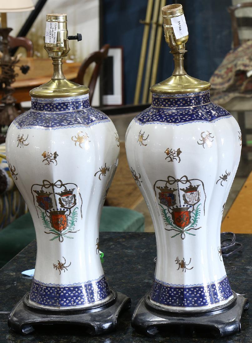 Pair of Chinese export style table lamps (1 of 1)