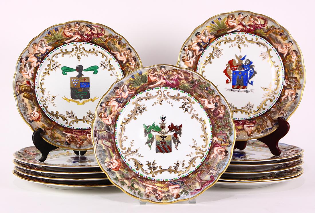 Capodimonte armorial cabinet plates (1 of 15)