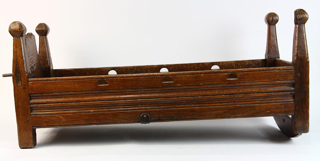 Primitive baby cradle, 19th Century, having turned (1 of 4)