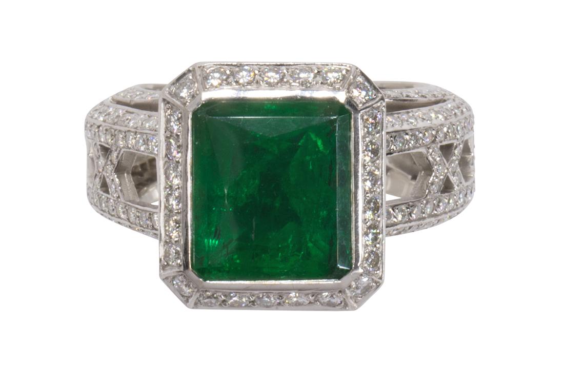 Emerald, diamond and 18k white gold ring (1 of 4)