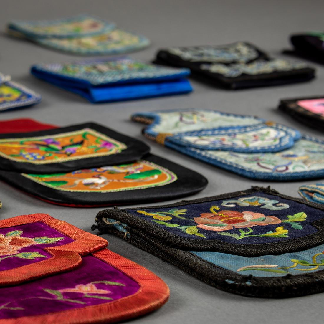 Chinese Embroidered Silk Wallets (1 of 3)