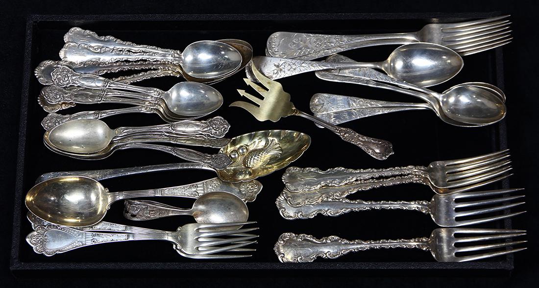 (lot of 30 ) Collection of American sterling silver: (lot of 30 ) Collection of American sterling silver flatware, including (9) R.M. Wallace Silversmith teaspoons, executed in the "Carnation" pattern; Whiting Mfg. Co. sterling silver flatware in the "L
