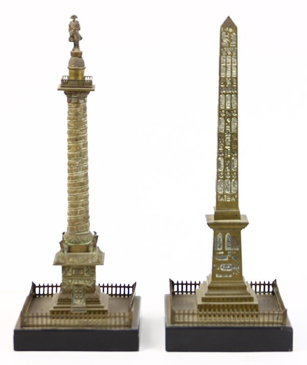 (lot of 2) Grand Tour bronze statuettes, consisting of (1 of 3)