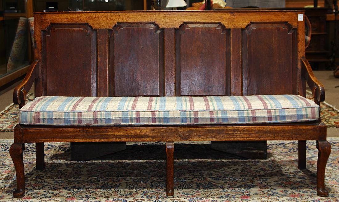 English oak settle 18th century (1 of 8)