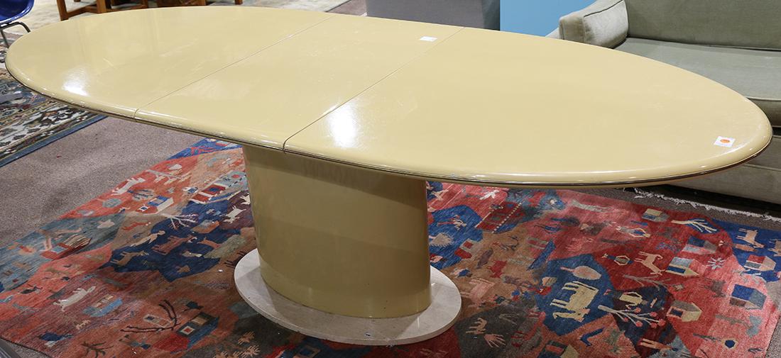 Mid Century dining table, having an oval lacquer top (1 of 4)