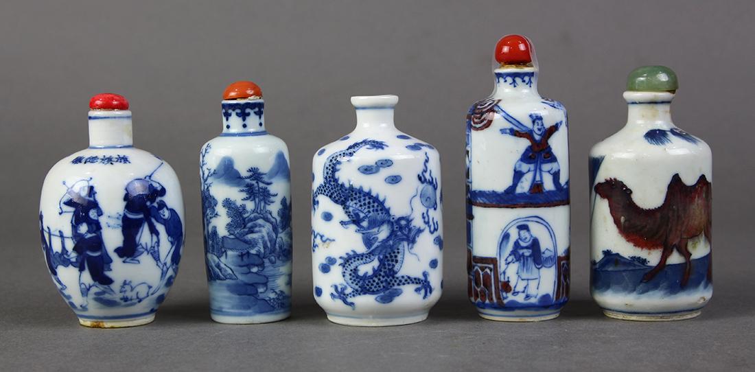 Chinese Underglaze Blue and Red Snuff Bottles (1 of 7)