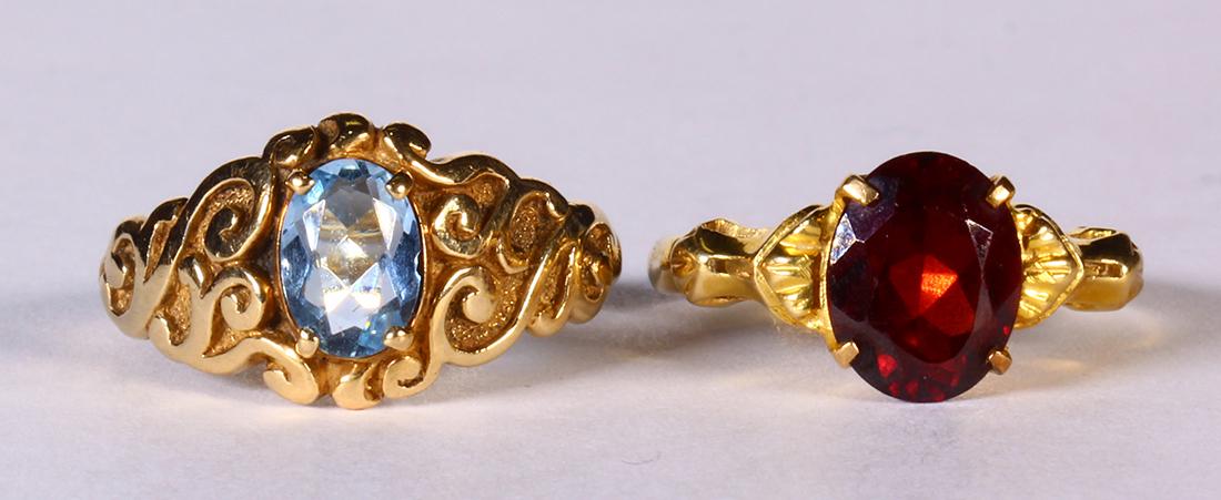 Aquamarine, garnet and 14k yellow gold rings (1 of 3)