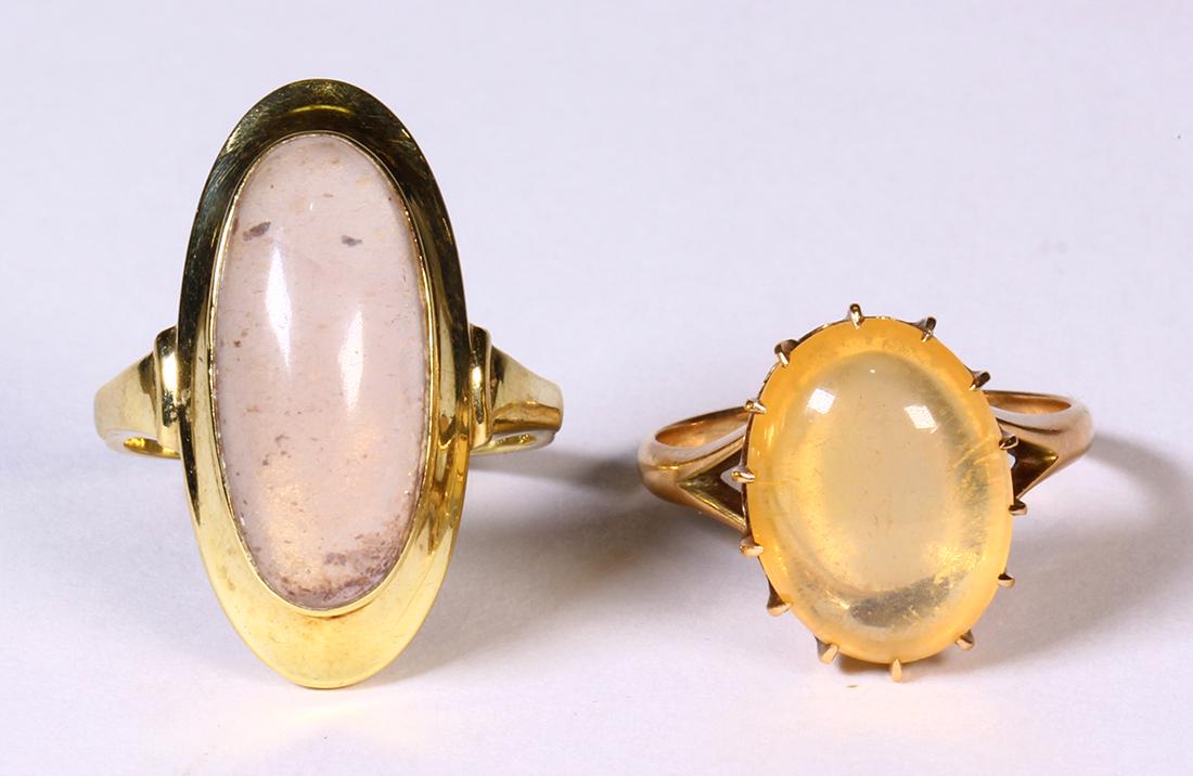 Quartz, opal and yellow gold rings (1 of 3)