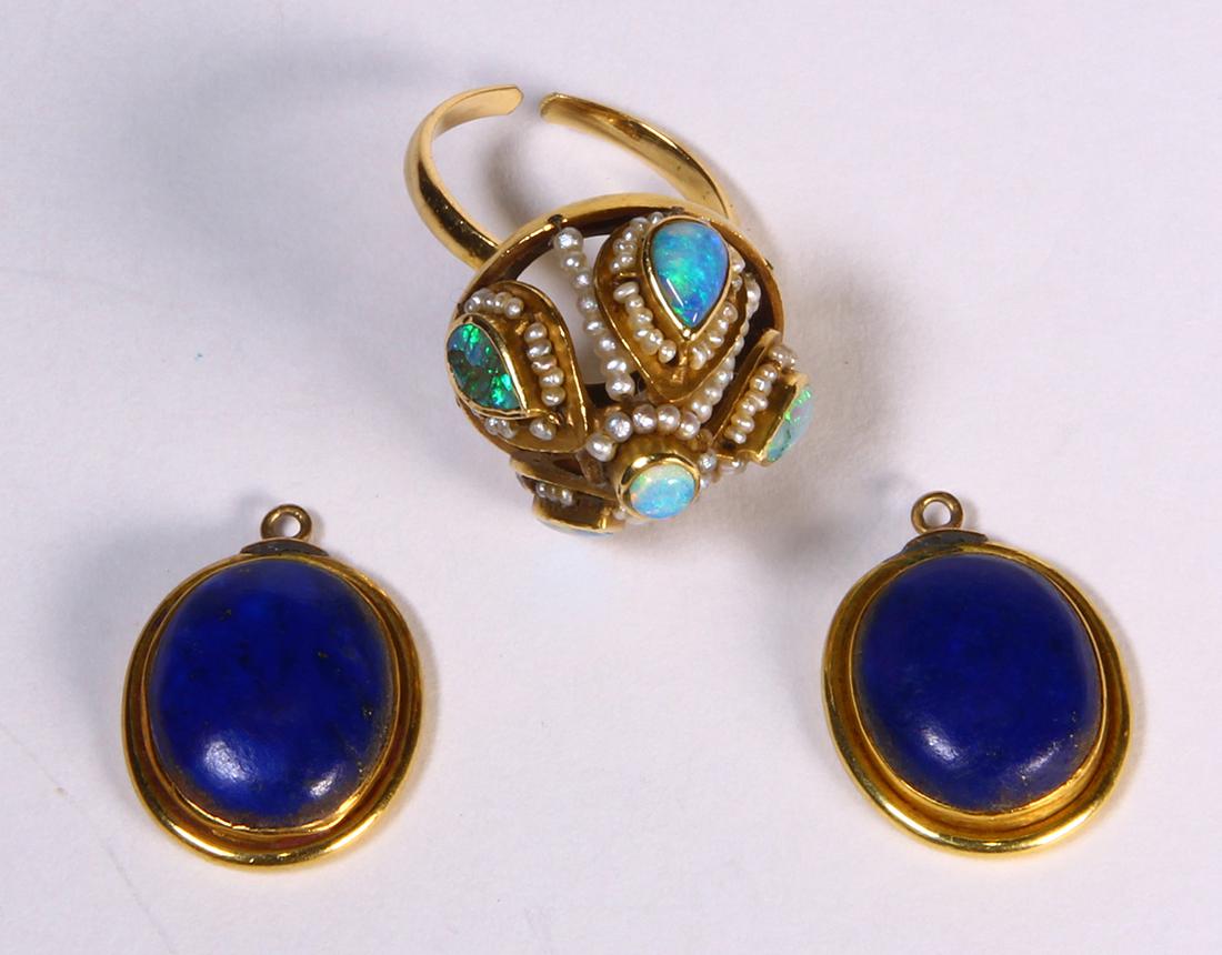 Multi-stone and yellow gold jewelry (1 of 3)