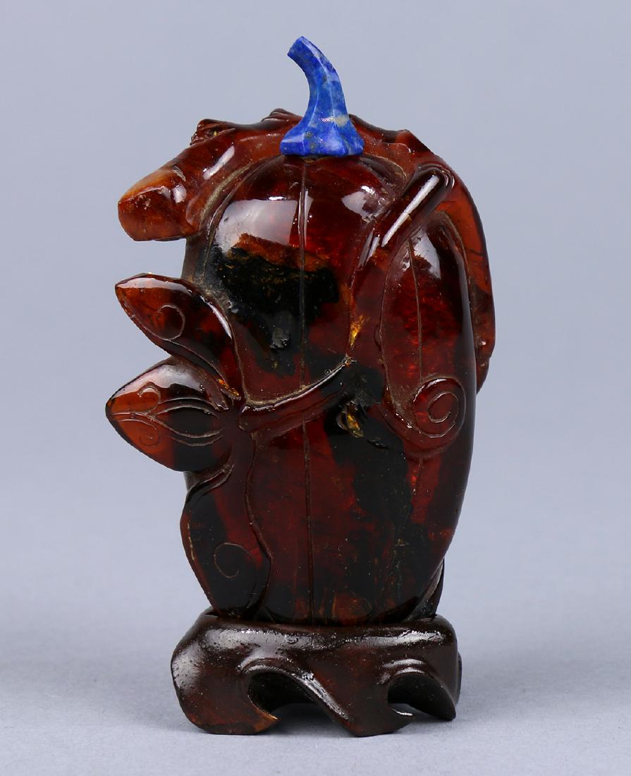 Chinese Amber Snuff Bottle, Melon (1 of 6)