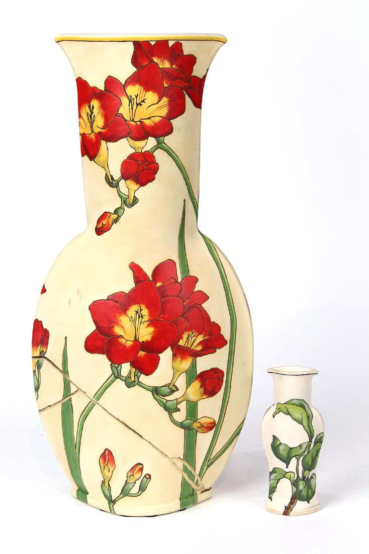 Sarah Gregory pottery vessels (1 of 5)