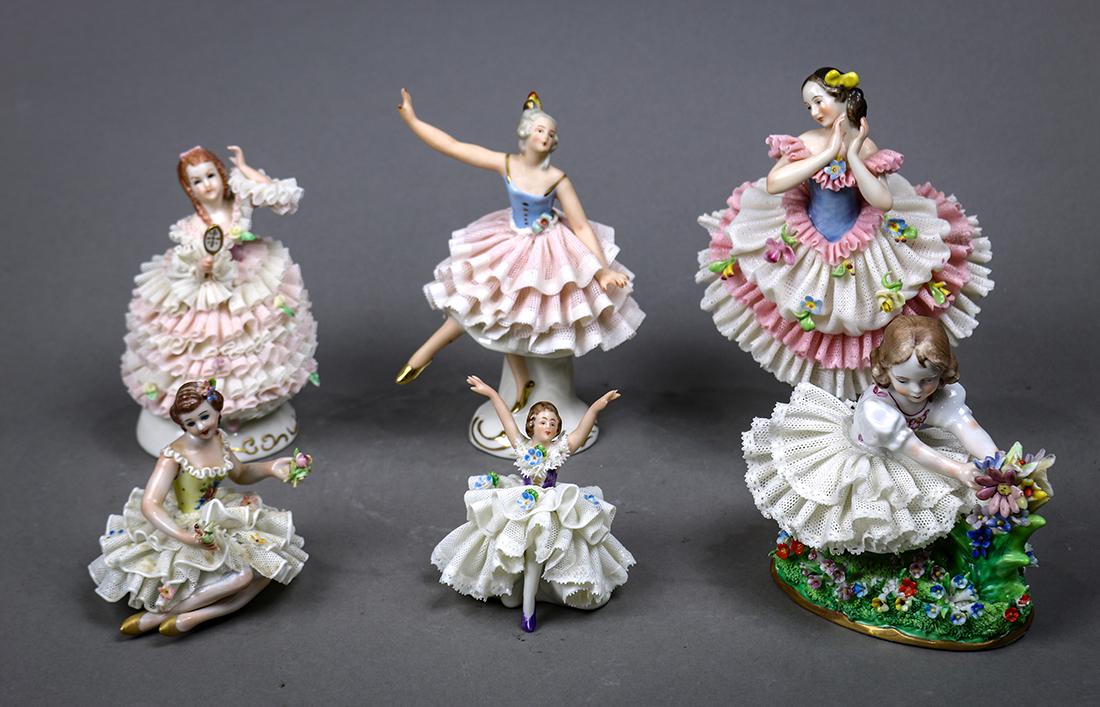 Continental porcelain figures (1 of 4)
