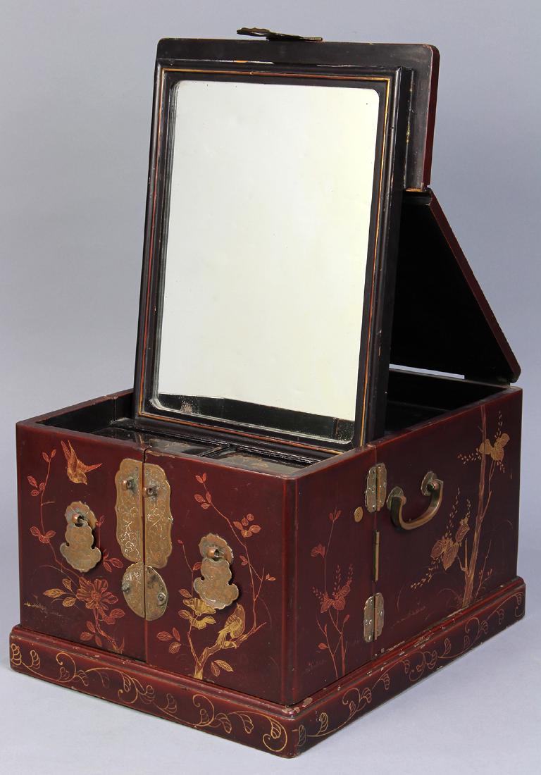 Japanese Portable Mirror Chest (1 of 8)