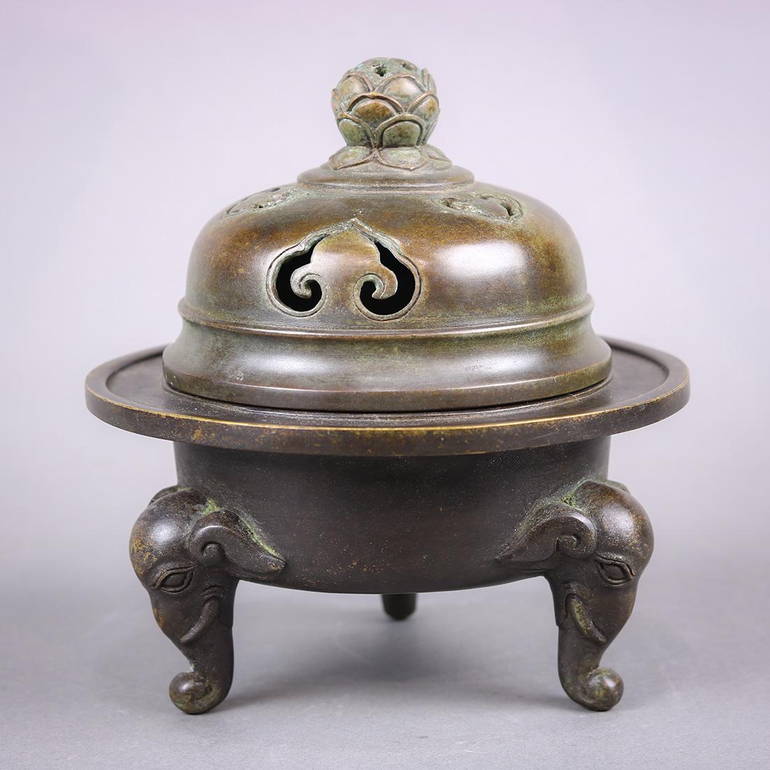 Chinese Lidded Bronze Censer (1 of 3)
