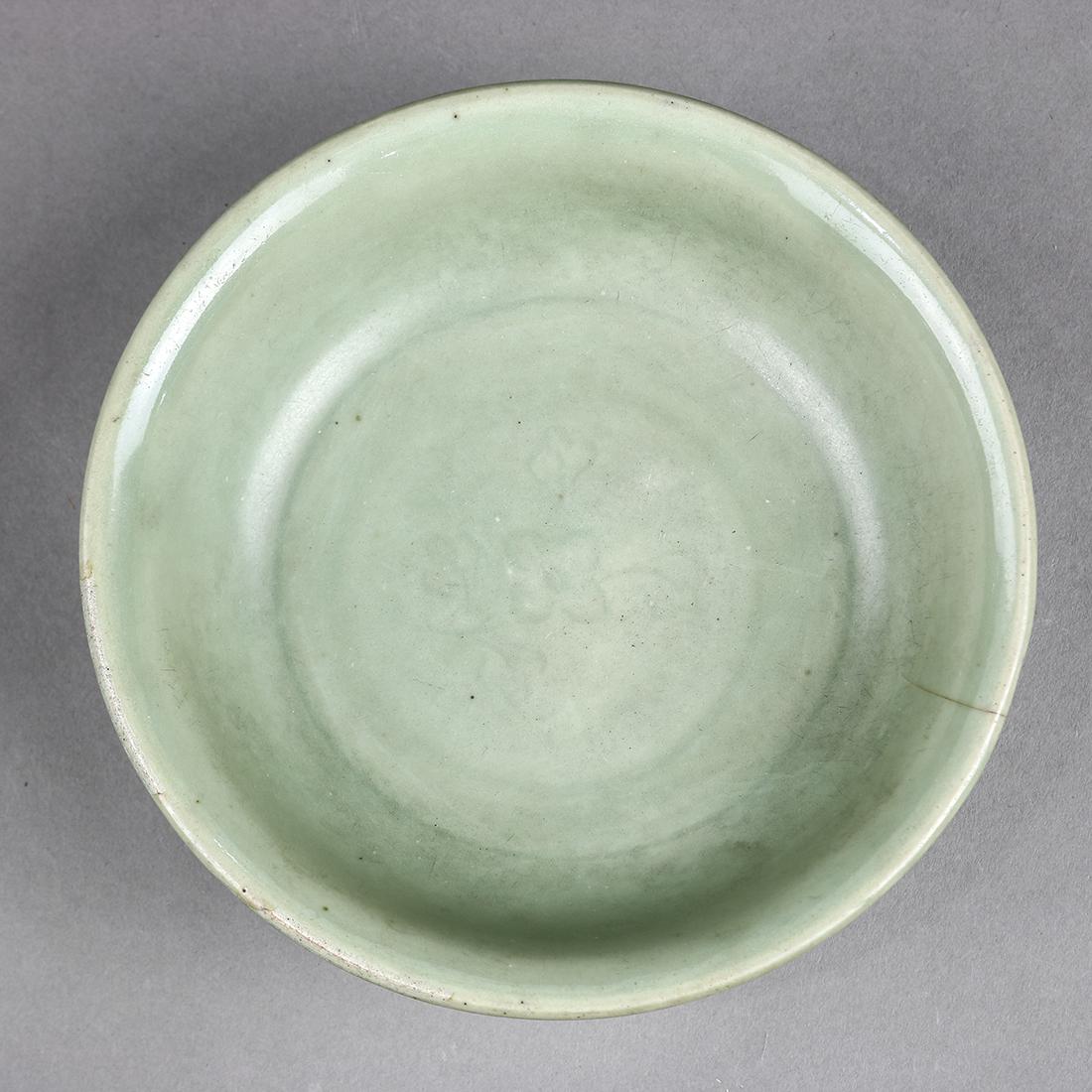 Chinese Longquan Type Celadon Bowl (1 of 3)