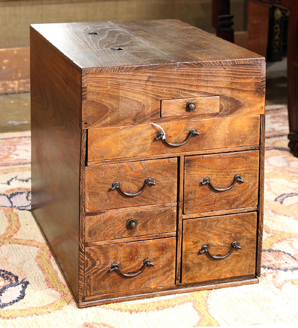 Japanese Ko-dansu Small Tansu /Sewing Chest (1 of 1)