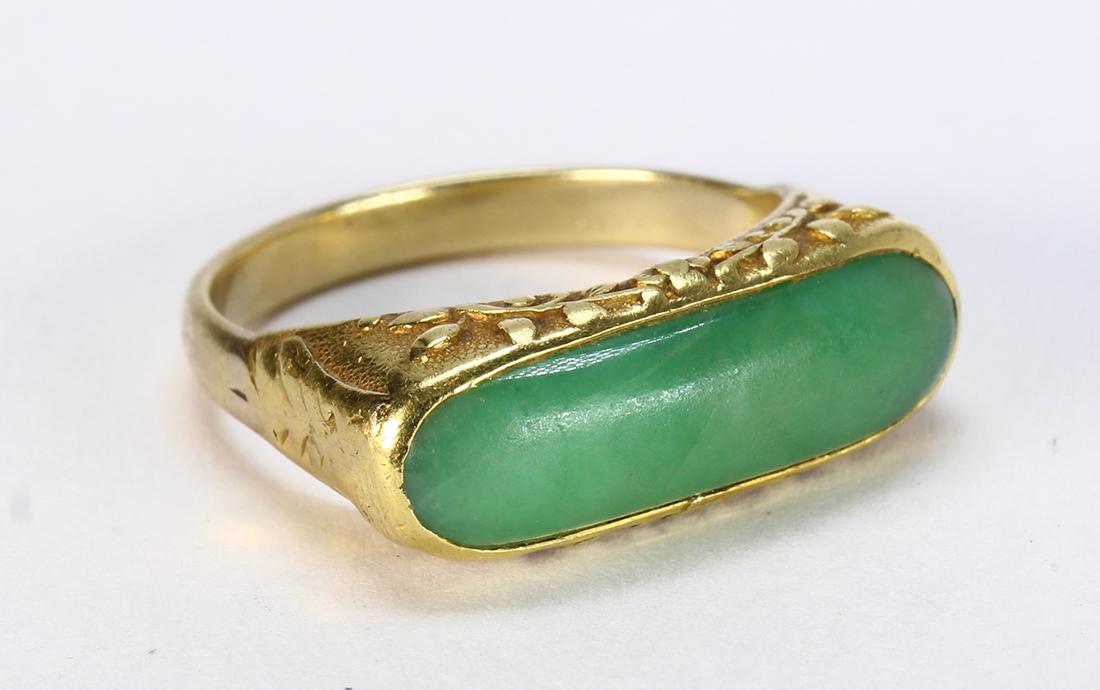 Jadeite and 14k yellow gold ring (1 of 4)