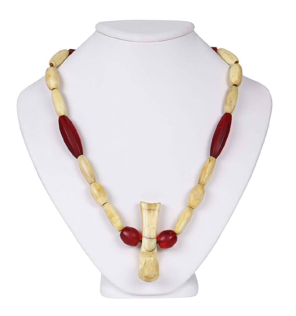 Hawaiian Lei nino palaoa necklace (1 of 4)