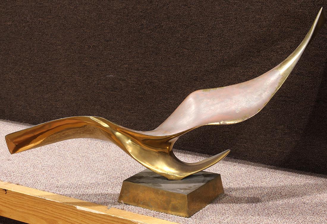 Sculpture, Leonardo Nierman (1 of 4)