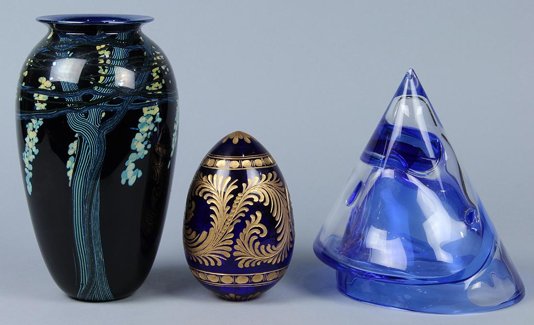 (lot of 3) Assorted glass table top group (1 of 6)