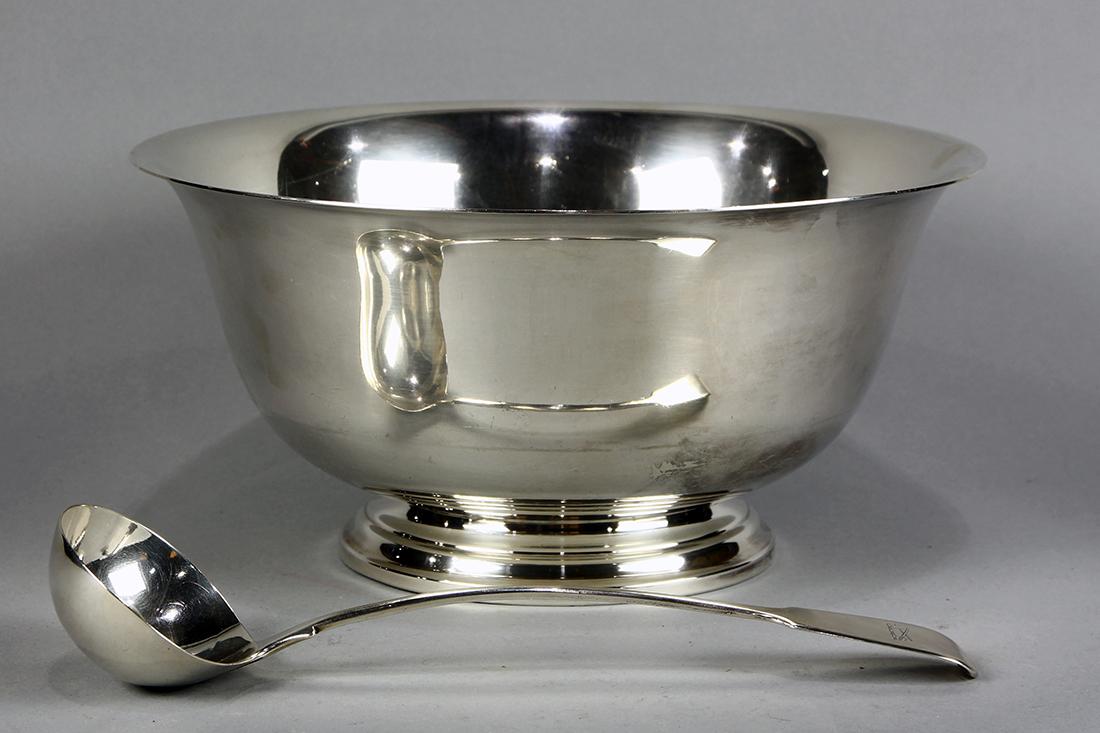 Sterling silver punch bowl and ladle, 20th Century, the (1 of 5)