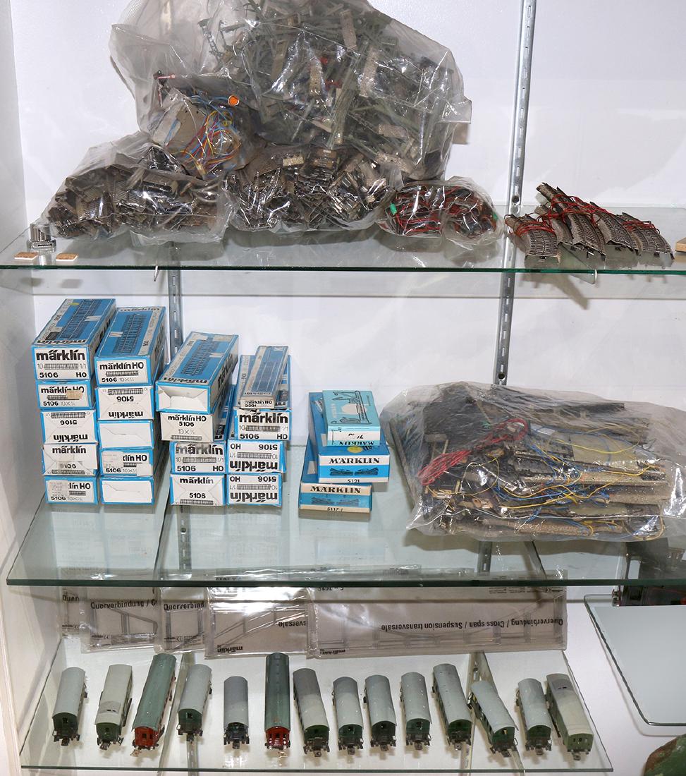 Marklin trains and accessories (1 of 1)