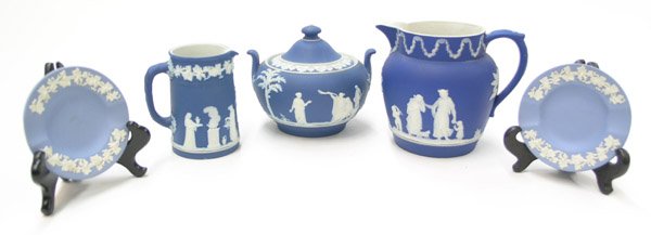 Wedgwood porcelain jug bowl ashtray