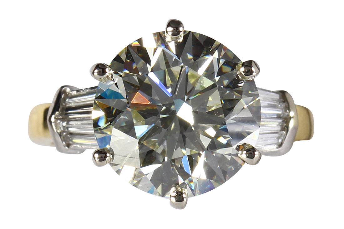 Diamond, platinum and 18k yellow gold ring (1 of 5)