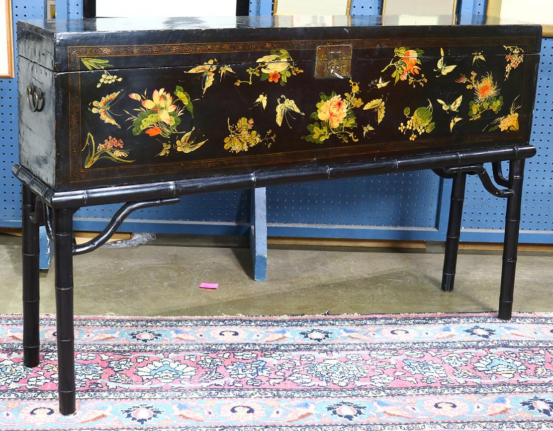 Chinese Polychrome Wood Trunk, Flowers (1 of 1)